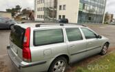 Volvo V70 2 generation wagon