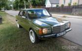 Mercedes-Benz W123 1 generation