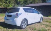 Toyota Verso 1 generation Minivan