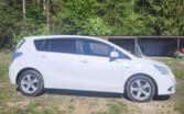 Toyota Verso 1 generation Minivan