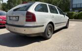 Skoda Octavia 2 generation Combi wagon 5-doors