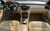 Peugeot 607