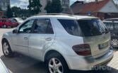 Mercedes-Benz M-Class W164 Crossover 5-doors