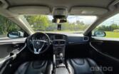 Volvo V40 2 generation Hatchback 5-doors