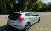 Volvo V40 2 generation Hatchback 5-doors