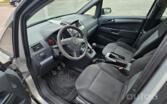 Opel Zafira B Minivan 5-doors