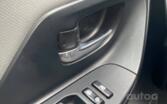 Toyota Yaris XP130 [2th restyling] Hatchback