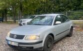 Volkswagen Passat B5 Sedan 4-doors