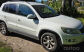 Volkswagen Tiguan 1 generation Crossover