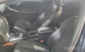 Volvo V40 2 generation Hatchback 5-doors