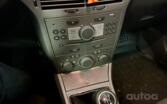 Opel Astra H Hatchback
