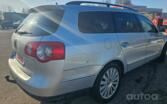Volkswagen Passat B6 wagon 5-doors