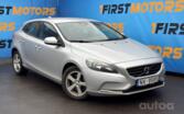 Volvo V40 2 generation Hatchback 5-doors