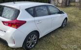 Toyota Auris 2 generation Hybrid hatchback 5-doors