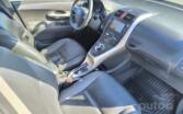 Toyota Auris 1 generation [restyling] Hybrid hatchback 5-doors