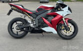 Yamaha R1