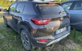 Kia Stonic 1 generation Crossover