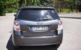 Toyota Verso 1 generation Minivan