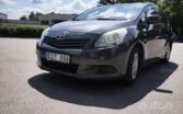 Toyota Verso 1 generation Minivan