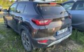 Kia Stonic 1 generation Crossover