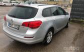 Opel Astra J Sports Tourer wagon