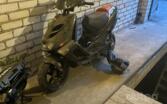 Aprilia SR