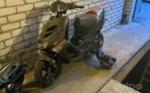 Aprilia SR