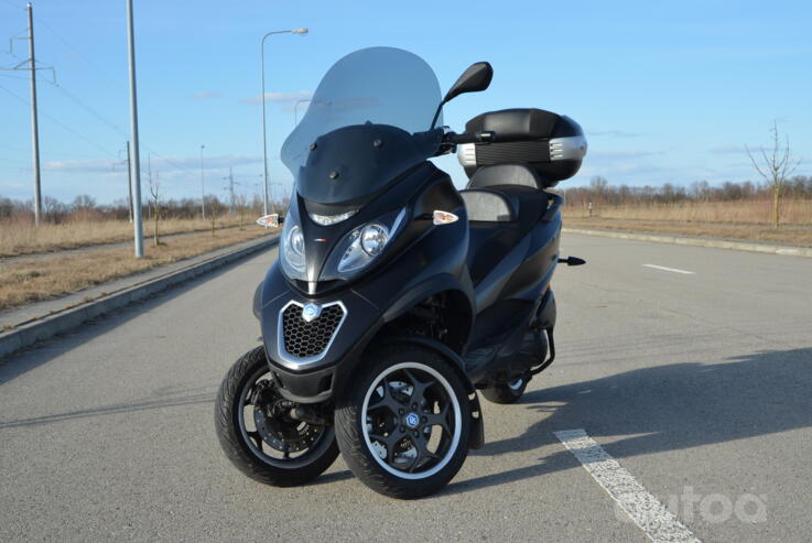 Piaggio MP3