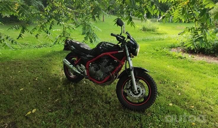 Yamaha XJ