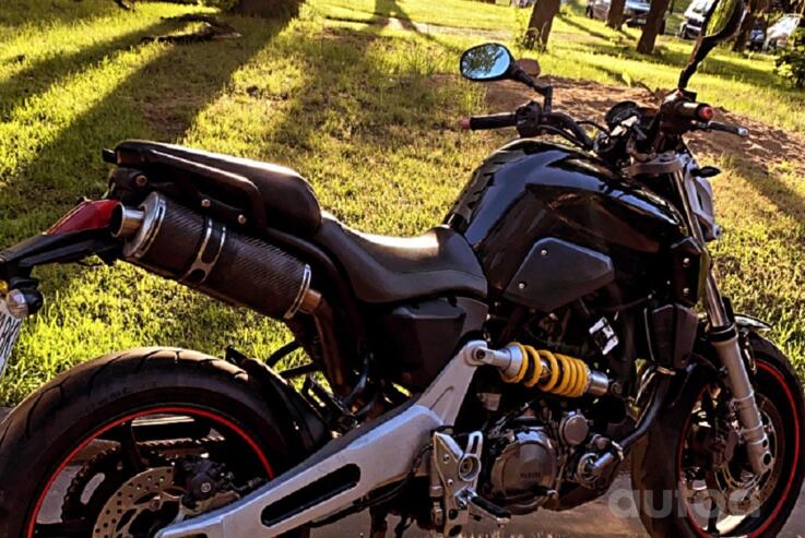 Yamaha MT