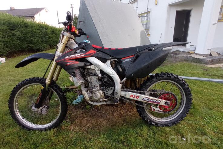 Honda CRF