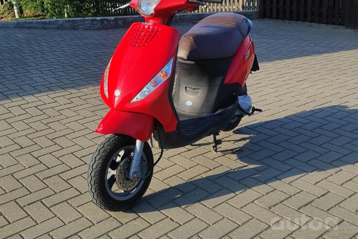 Piaggio Zip 50