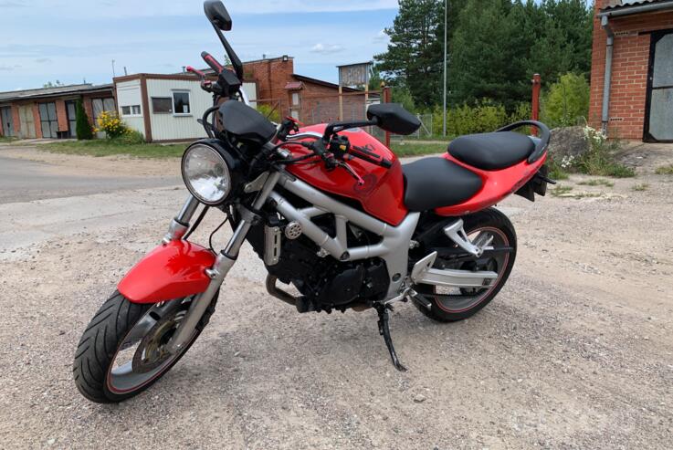 Suzuki SV