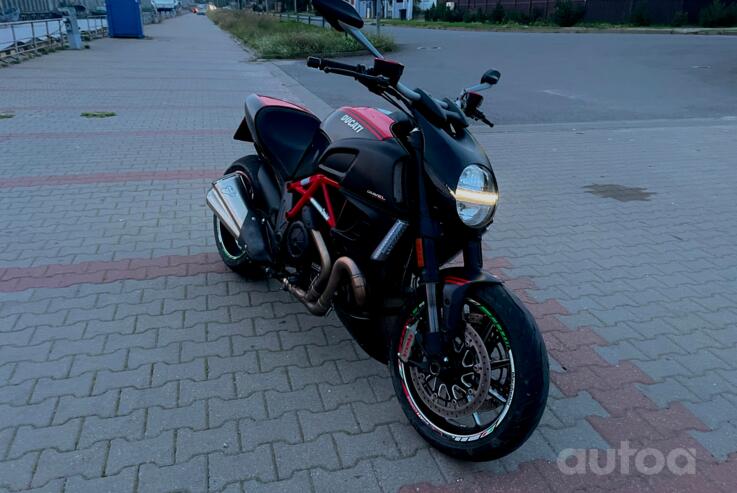 Ducati Diavel