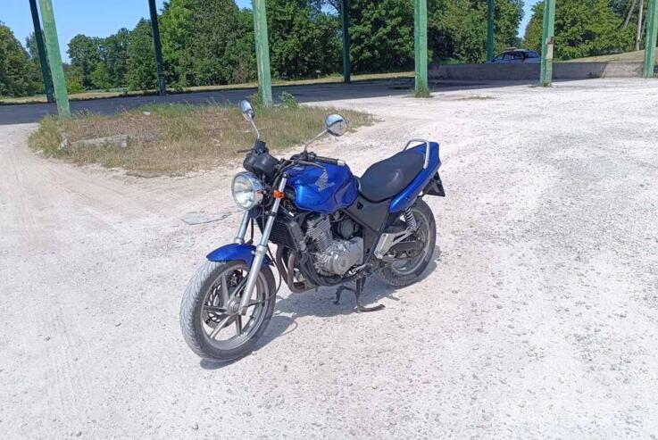 Honda CB