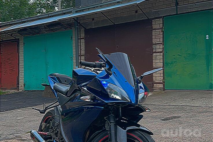 Yamaha YZF