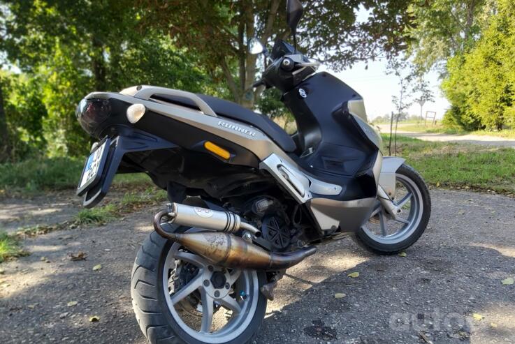 Gilera Runner