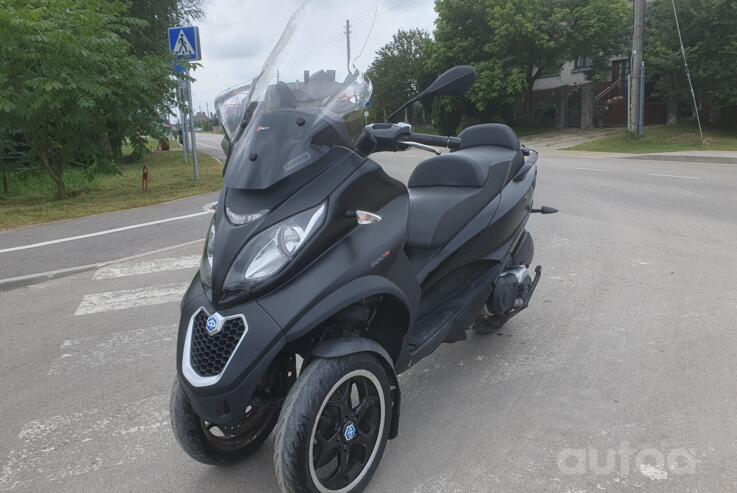 Piaggio MP3