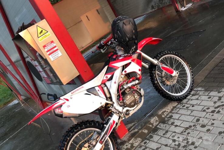 Honda CRF