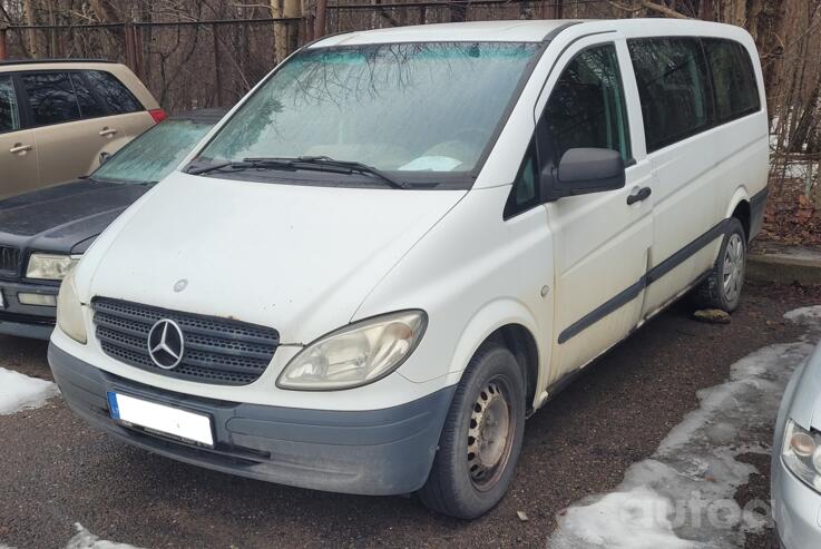 Mercedes-Benz Vito W639 Minivan 4-doors