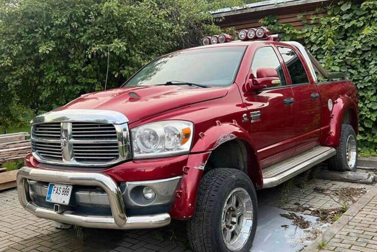 Dodge Ram 3 generation [restyling] Quad Cab pickup 4-doors