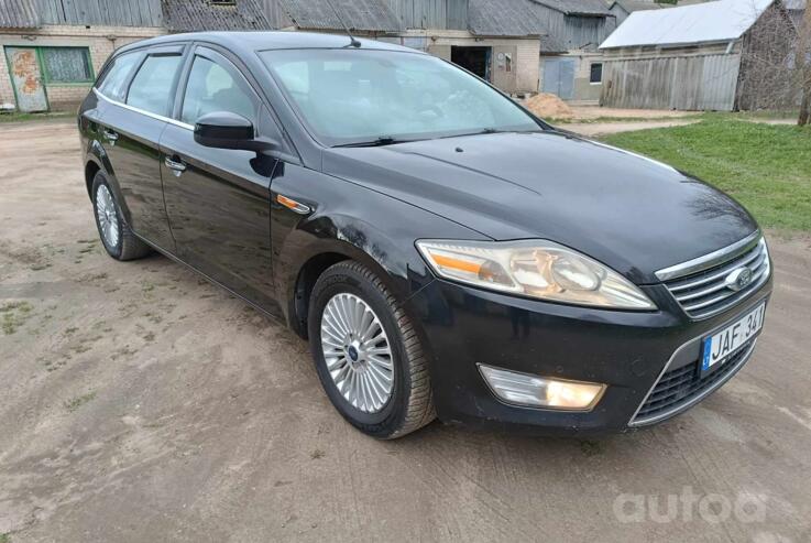 Ford Mondeo 4 generation wagon