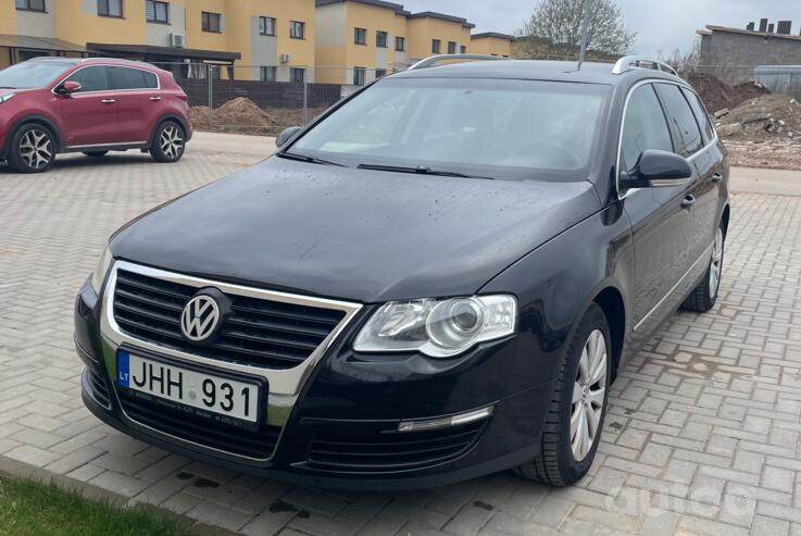 Volkswagen Passat B6 wagon 5-doors