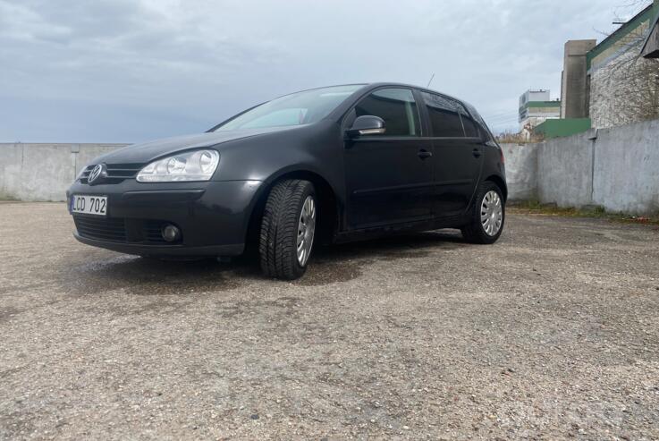 Volkswagen Golf 5 generation Hatchback 5-doors