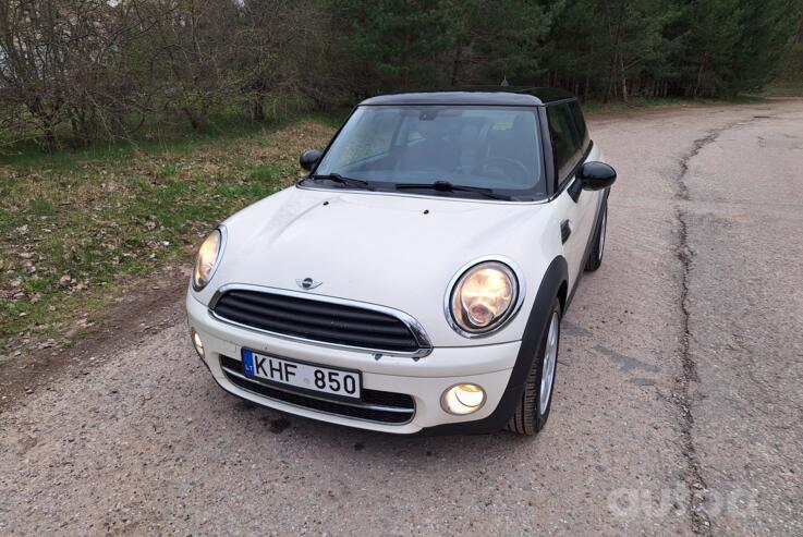 Mini Cooper R56 Hatchback