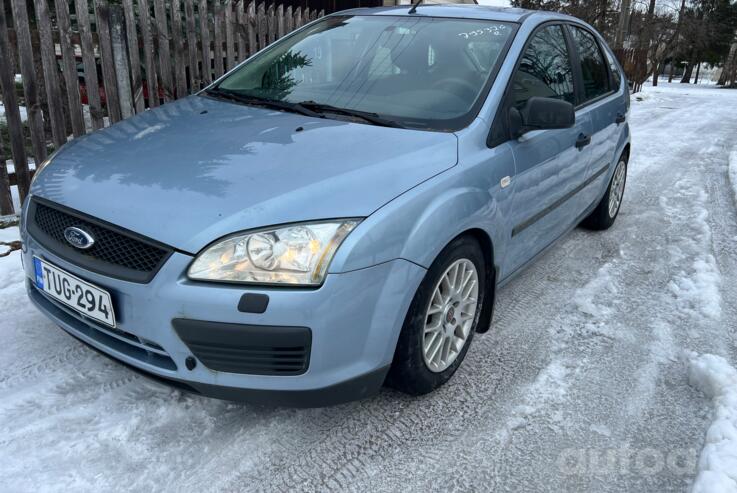 Ford Focus 2 generation Hatchback 5-doors
