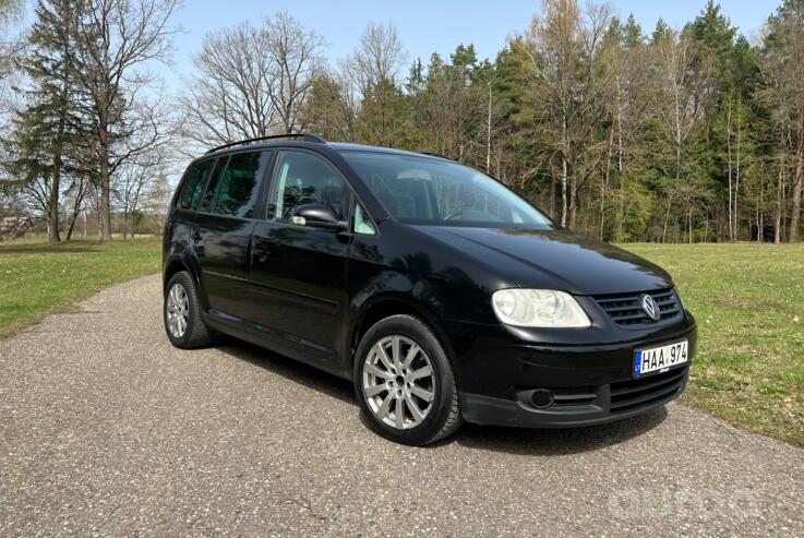 Volkswagen Touran 1 generation Minivan