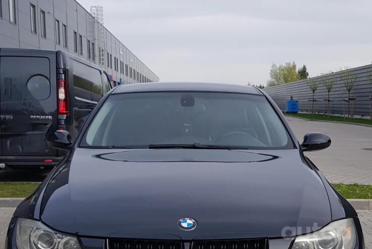 BMW 3 Series E90/E91/E92/E93 Sedan