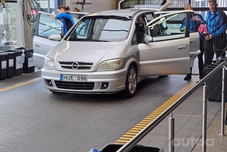 Opel Zafira A [restyling] OPC minivan 5-doors