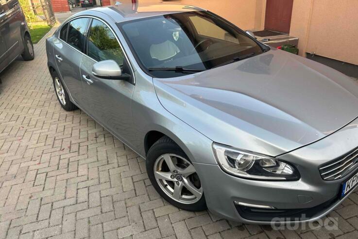 Volvo S60 2 generation [restyling] Sedan 4-doors